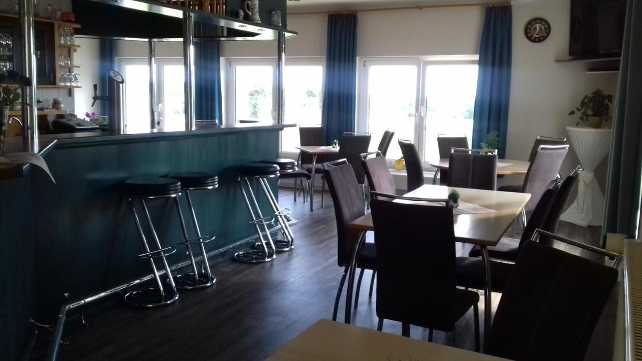 Hotel Zum Sportforum Blankenburg  Exteriör bild